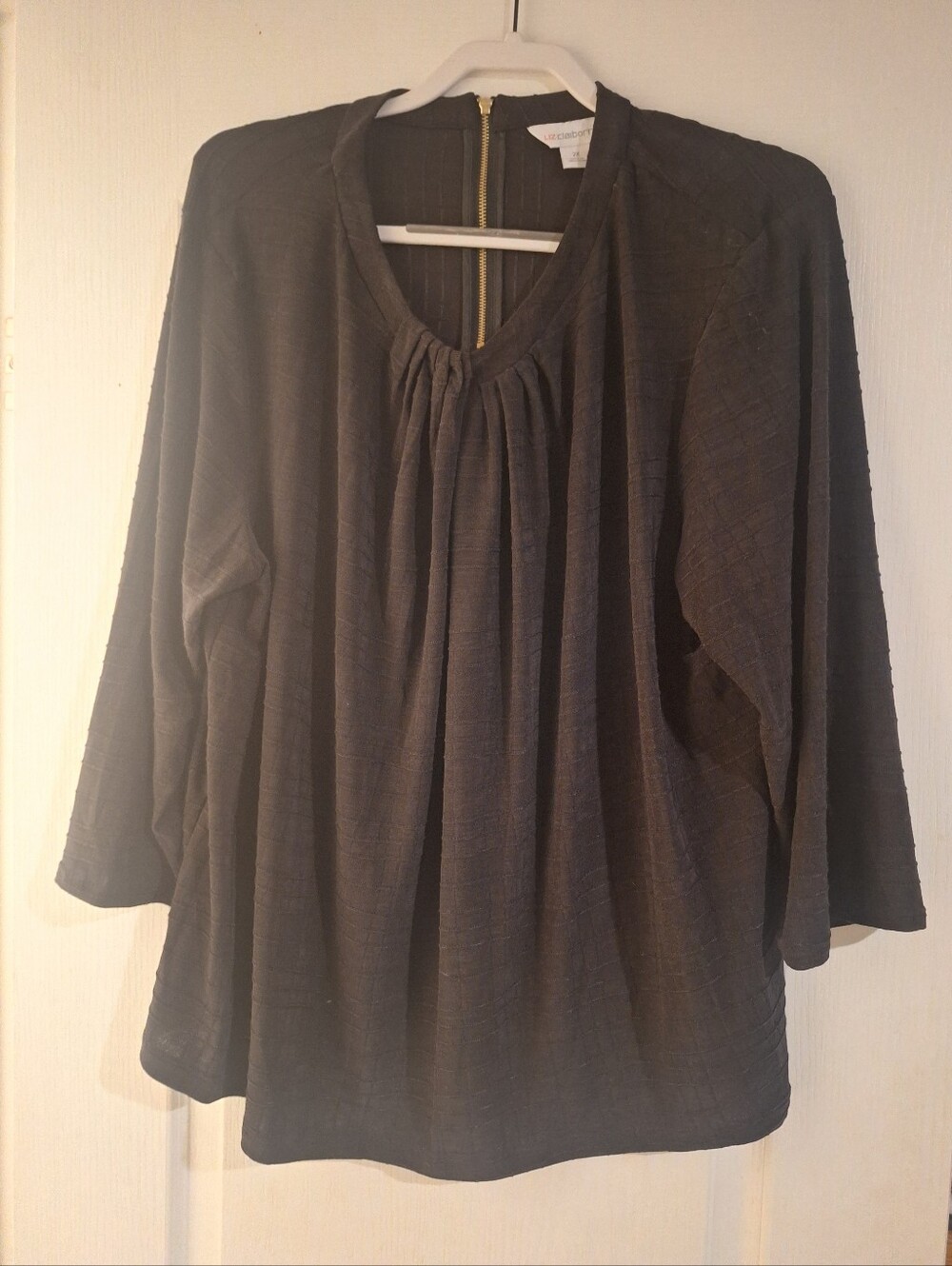 Loose Pleated Black Women's Top with 3/4 Sleeves Liz Claiborne 2x